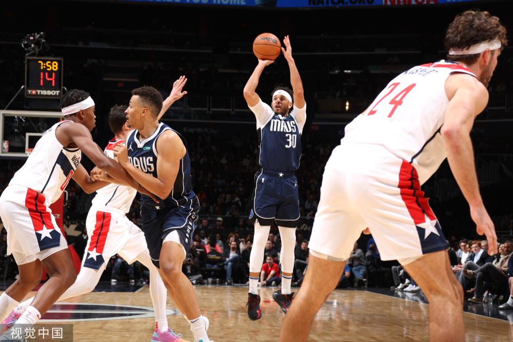 镇主场迎战 镇主场迎战