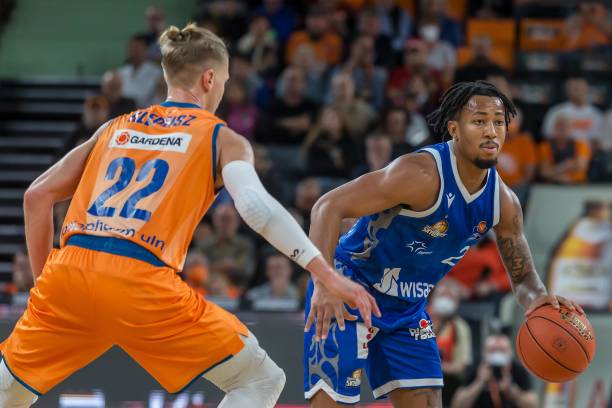 下游球队时 下游球队时