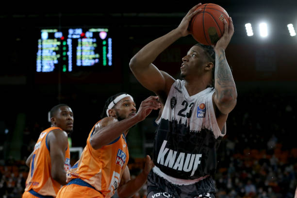 外球迷的承 外球迷的承